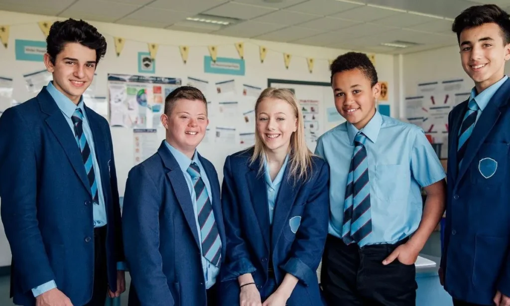 £200 School Uniform Grant 2025, How UK Parents Can Apply for Help